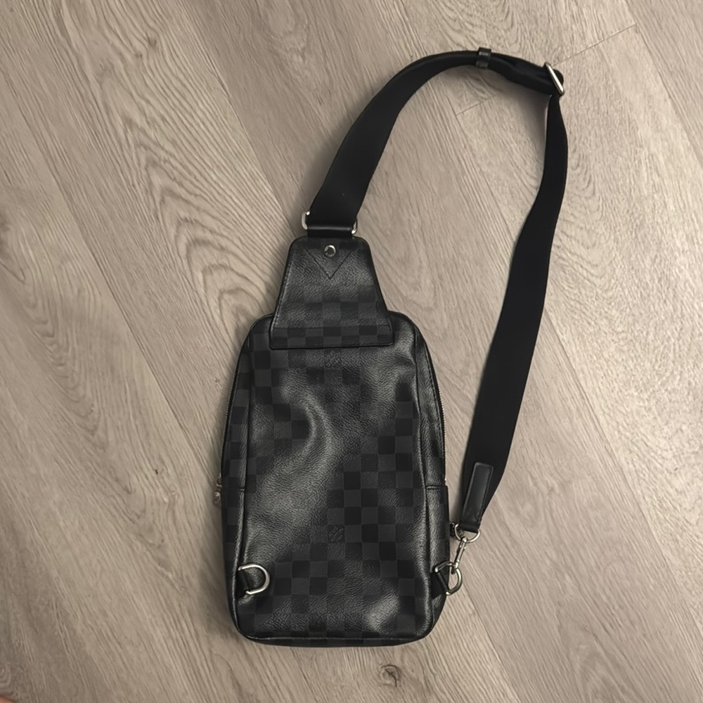 Checkered Black Sling Bag - Picture 3 of 3